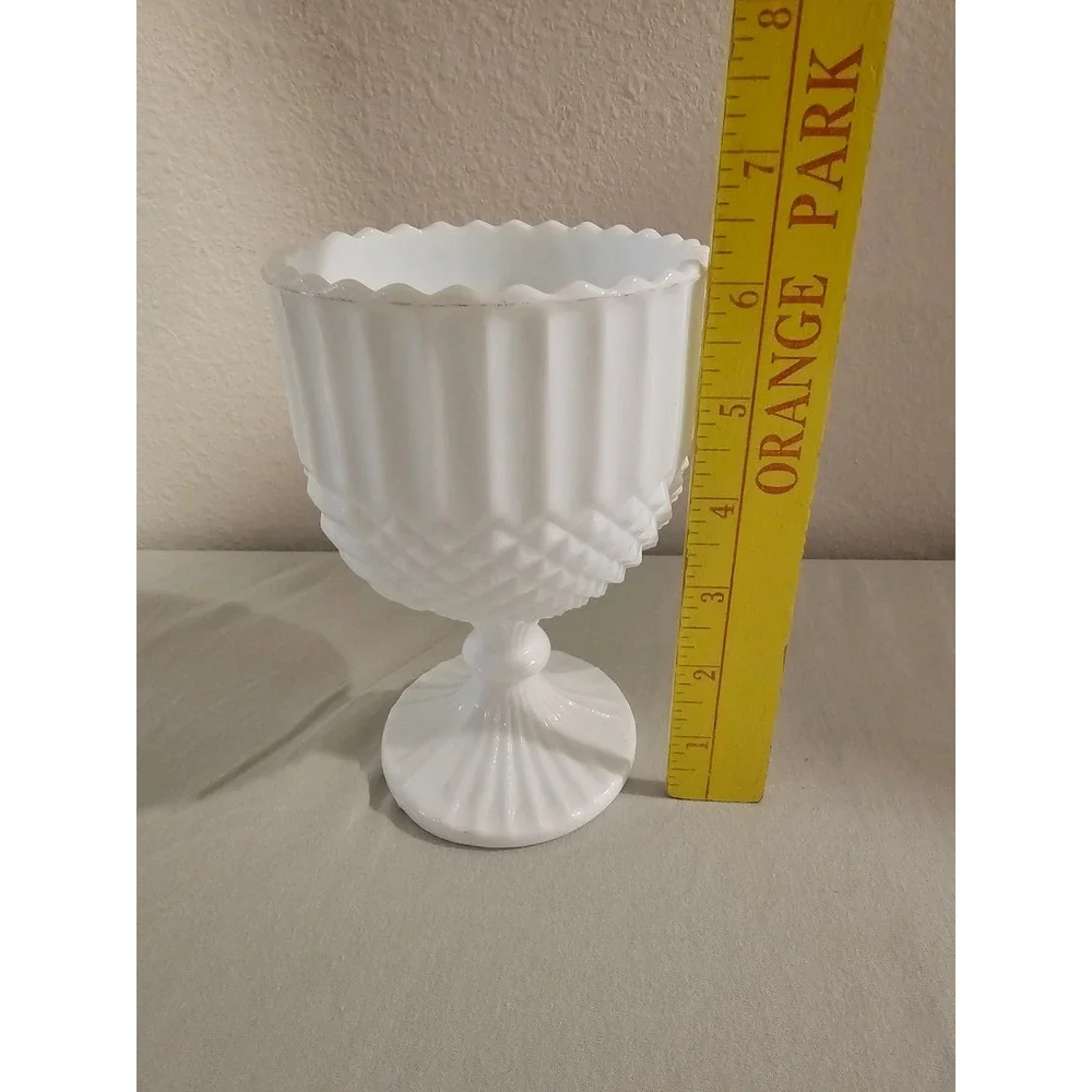 Vintage White Milk Glass Pedestal Vase Diamond Point Ribbed Scalloped Rim 6.25